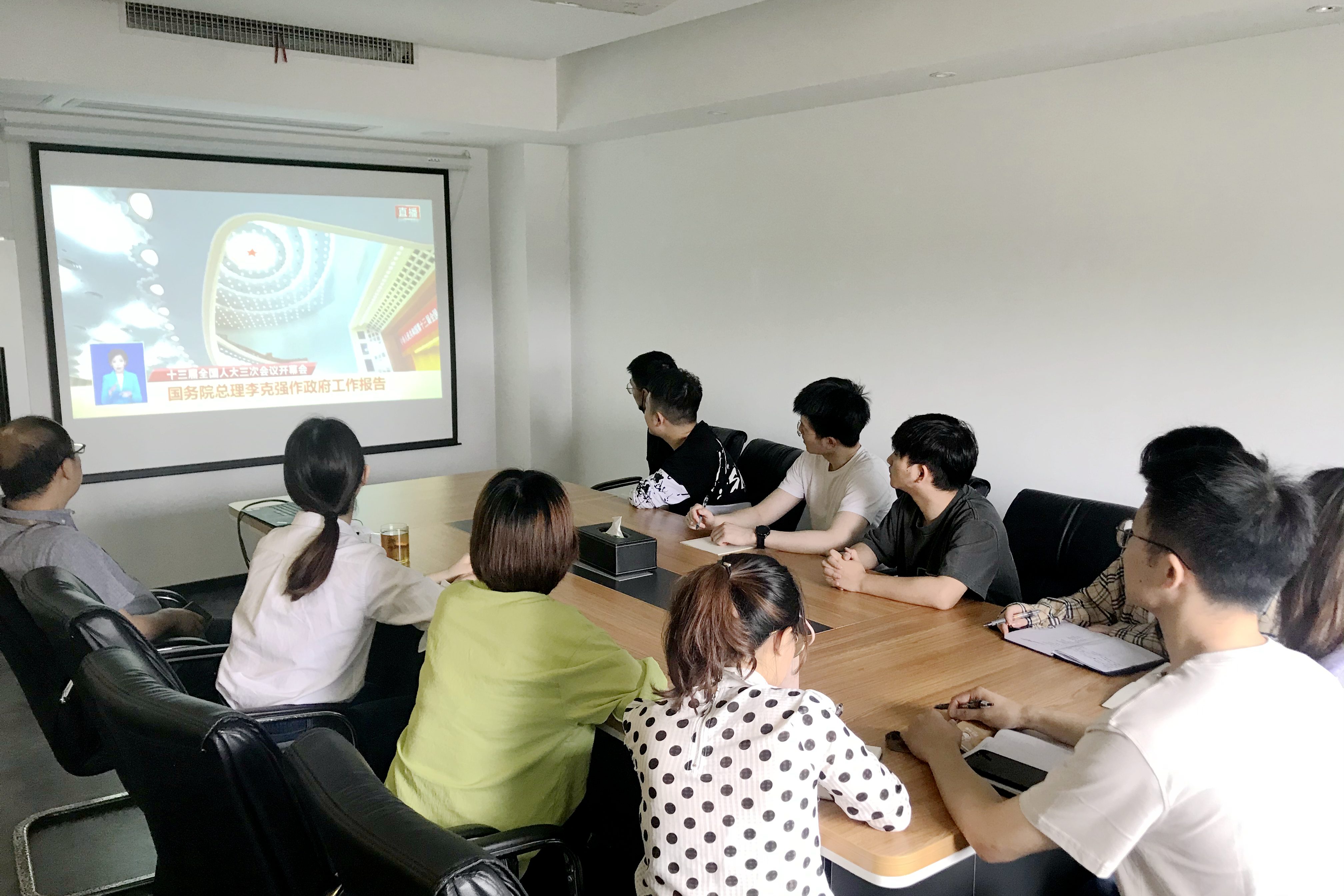 ӮVWINŵί֯Աۿʮȫ˴λ鿪Ļ