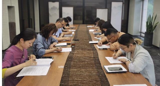 ѧ  ӮVWINʨҵ֧չܸľʾ⵳ջ